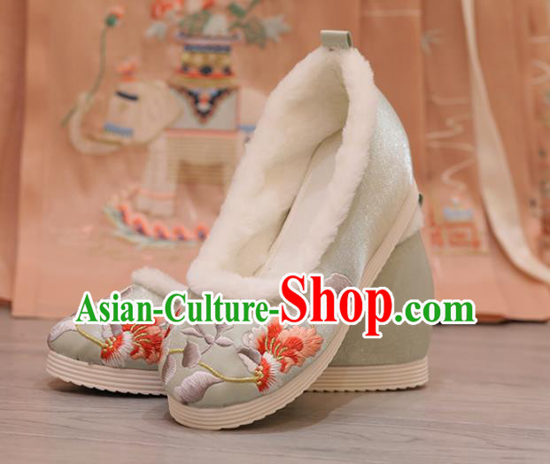 China Embroidered Hibiscus Light Green Shoes Princess Shoes Opera Shoes Handmade Cloth Shoes China Embroidered Hibiscus Light Green Shoes Princess Shoes Opera Shoes Handmade Cloth Shoes