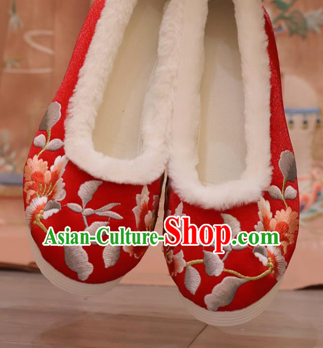 China Opera Shoes Winter Shoes Princess Shoes Embroidered Hibiscus Red Shoes Handmade Cloth Shoes