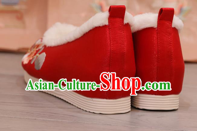 China Opera Shoes Winter Shoes Princess Shoes Embroidered Hibiscus Red Shoes Handmade Cloth Shoes