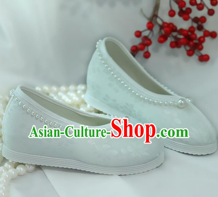 China Goddess Shoes Handmade Shoes White Satin Shoes Princess Shoes Hanfu Pearls Shoes China Goddess Shoes Handmade Shoes White Satin Shoes Princess Shoes Hanfu Pearls Shoes