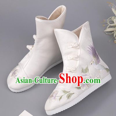 Chinese Handmade Cloth Shoes Embroidered Peony Bird Boots Ancient White Hanfu Shoes