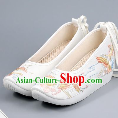 China Ming Dynasty Princess Shoes Embroidered Shoes Traditional Hanfu Shoes Court Shoes