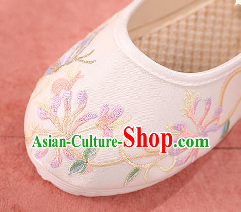 China Embroidered White Shoes Traditional Cloth Shoes Hanfu Shoes Handmade Shoes China Embroidered White Shoes Traditional Cloth Shoes Hanfu Shoes Handmade Shoes