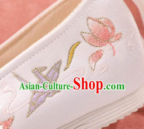 Handmade China Hanfu Shoes Traditional Cloth Shoes Women Shoes Embroidered Paper Crane Shoes Handmade China Hanfu Shoes Traditional Cloth Shoes Women Shoes Embroidered Paper Crane Shoes
