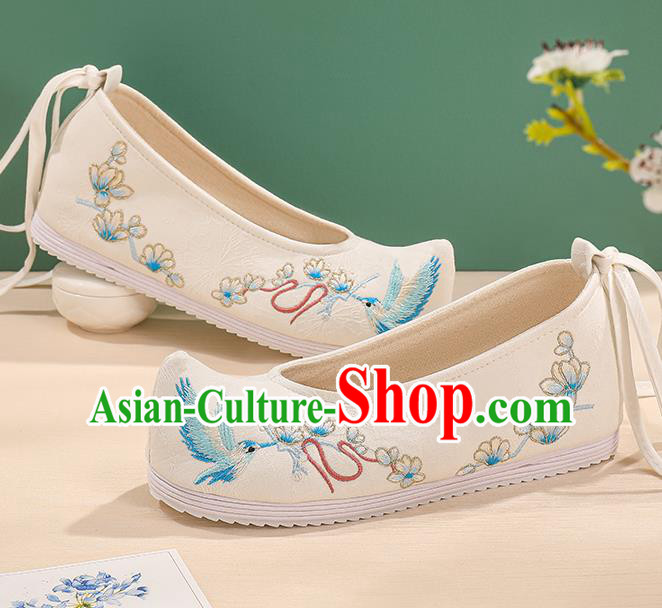 China Handmade Embroidered White Bow Shoes Hanfu Princess Shoes Cloth Shoes China Handmade Embroidered White Bow Shoes Hanfu Princess Shoes Cloth Shoes
