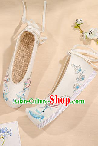 China Handmade Embroidered White Bow Shoes Hanfu Princess Shoes Cloth Shoes China Handmade Embroidered White Bow Shoes Hanfu Princess Shoes Cloth Shoes