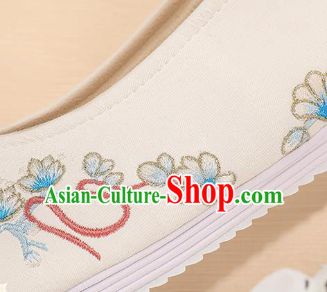China Handmade Embroidered White Bow Shoes Hanfu Princess Shoes Cloth Shoes China Handmade Embroidered White Bow Shoes Hanfu Princess Shoes Cloth Shoes