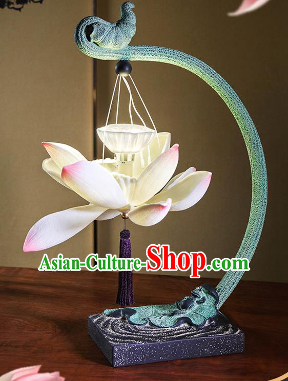 China Handmade Resin Lotus Table Lamp Desk Lantern Traditional Home Decorations China Handmade Resin Lotus Table Lamp Desk Lantern Traditional Home Decorations