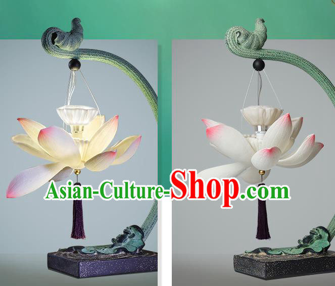 China Handmade Resin Lotus Table Lamp Desk Lantern Traditional Home Decorations China Handmade Resin Lotus Table Lamp Desk Lantern Traditional Home Decorations