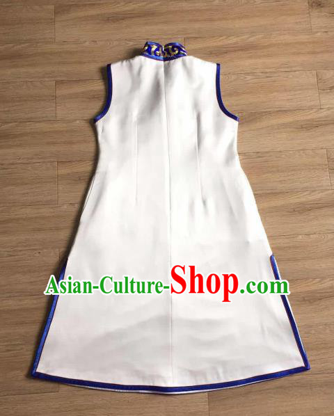 China Embroidery Kylin White Silk Vest National Clothing Women Cheongsam Waistcoat China Embroidery Kylin White Silk Vest National Clothing Women Cheongsam Waistcoat