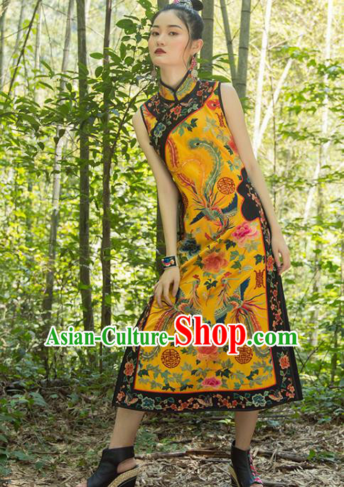 China Tang Suit Classical Phoenix Pattern Cheongsam Yellow Silk Qipao Dress Costume Women Clothing China Tang Suit Classical Phoenix Pattern Cheongsam Yellow Silk Qipao Dress Costume Women Clothing