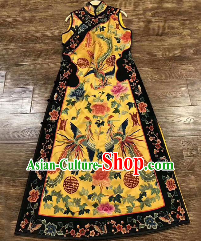China Tang Suit Classical Phoenix Pattern Cheongsam Yellow Silk Qipao Dress Costume Women Clothing China Tang Suit Classical Phoenix Pattern Cheongsam Yellow Silk Qipao Dress Costume Women Clothing