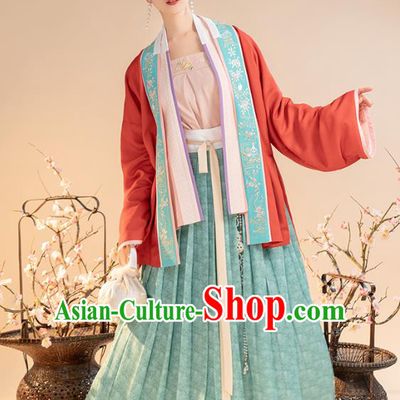 China Song Dynasty Historical Costumes Ancient Noble Lady Apparels Patrician Woman Clothing