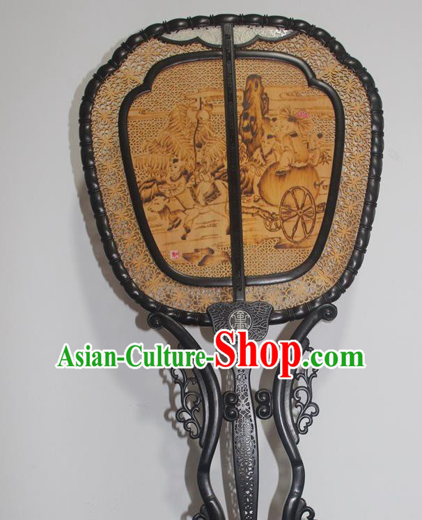 China Handmade Rosewood Carving Fan Traditional Palace Fan Craft China Handmade Rosewood Carving Fan Traditional Palace Fan Craft