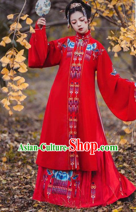 China Ancient Ming Dynasty Princess Red Hanfu Dress Traditional Wedding Bride Historical Costumes China Ancient Ming Dynasty Princess Red Hanfu Dress Traditional Wedding Bride Historical Costumes
