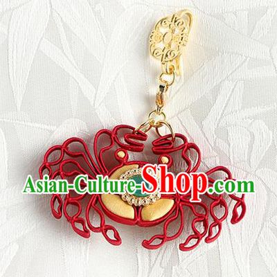 China Cheongsam Red Silk Brooch Handmade Traditional Accessories Crab Breastpin