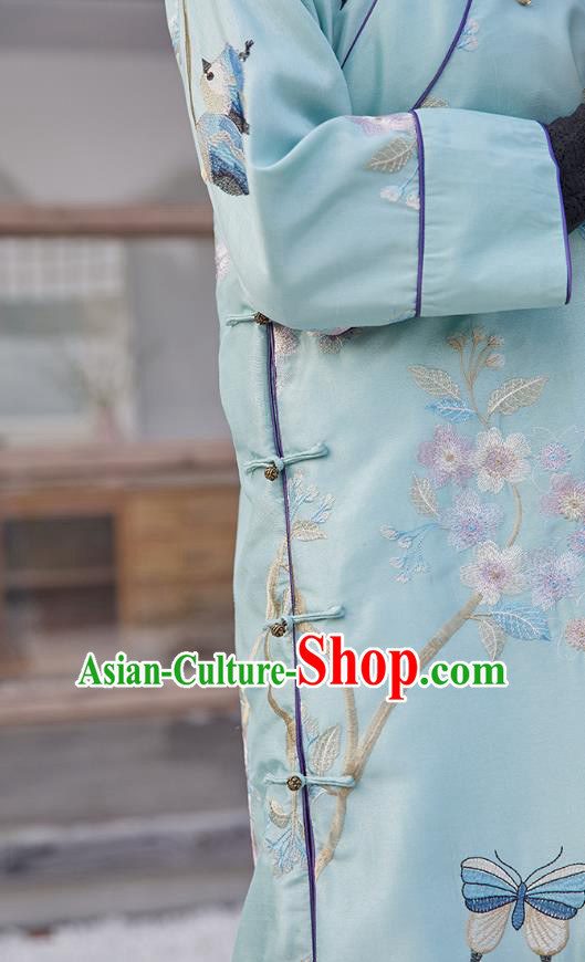 China Traditional National Female Clothing Classical Cheongsam Embroidered Light Blue Qipao Dress China Traditional National Female Clothing Classical Cheongsam Embroidered Light Blue Qipao Dress