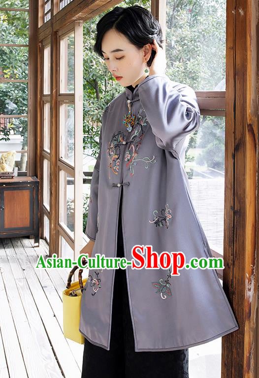 Chinese Women Embroidered Lilac Satin Coat Outer Garment Traditional Winter Clothing Chinese Women Embroidered Lilac Satin Coat Outer Garment Traditional Winter Clothing