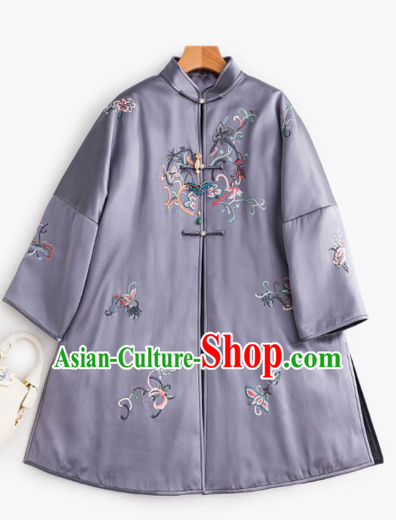 Chinese Women Embroidered Lilac Satin Coat Outer Garment Traditional Winter Clothing Chinese Women Embroidered Lilac Satin Coat Outer Garment Traditional Winter Clothing