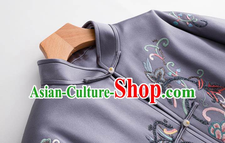Chinese Women Embroidered Lilac Satin Coat Outer Garment Traditional Winter Clothing Chinese Women Embroidered Lilac Satin Coat Outer Garment Traditional Winter Clothing