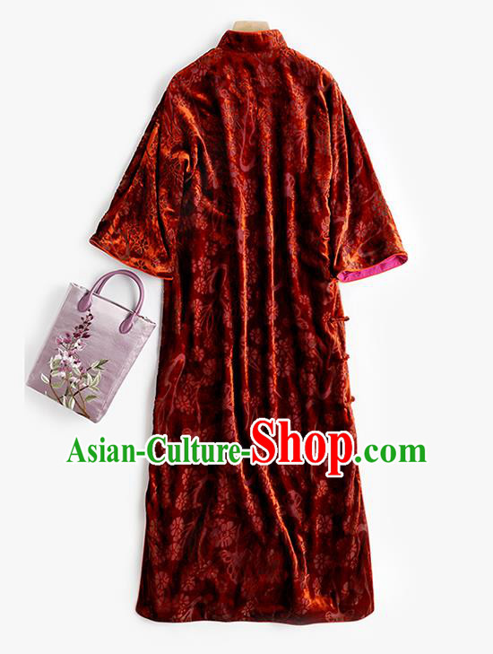 China Women Clothing Red Velvet Cheongsam Traditional Classical Long Qipao Dress China Women Clothing Red Velvet Cheongsam Traditional Classical Long Qipao Dress