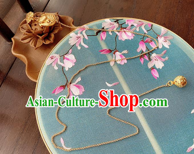 China Traditional Cheongsam Golden Fish Brooch Classical Sachet Pendant Accessories China Traditional Cheongsam Golden Fish Brooch Classical Sachet Pendant Accessories
