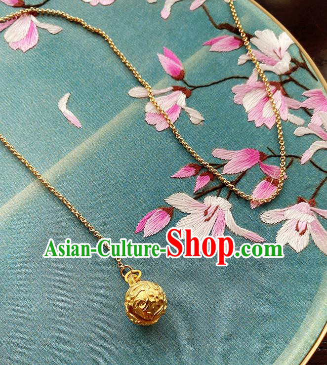 China Traditional Cheongsam Golden Fish Brooch Classical Sachet Pendant Accessories China Traditional Cheongsam Golden Fish Brooch Classical Sachet Pendant Accessories