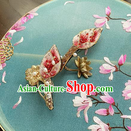 China Classical Cheongsam Accessories Traditional Embroidered Lotus Brooch China Classical Cheongsam Accessories Traditional Embroidered Lotus Brooch