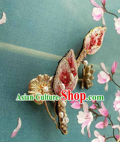 China Classical Cheongsam Accessories Traditional Embroidered Lotus Brooch China Classical Cheongsam Accessories Traditional Embroidered Lotus Brooch