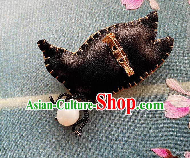 China Traditional Embroidered Butterfly Brooch Classical Cheongsam Accessories China Traditional Embroidered Butterfly Brooch Classical Cheongsam Accessories