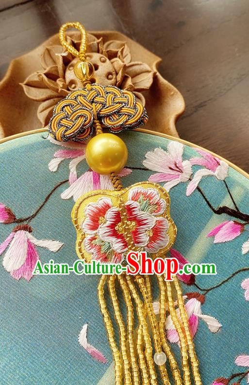China Classical Cheongsam Yellow Beads Tassel Breastpin Accessories Traditional Embroidered Brooch China Classical Cheongsam Yellow Beads Tassel Breastpin Accessories Traditional Embroidered Brooch