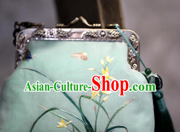 China Traditional Embroidered Green Silk Bag Suzhou Embroidery Orchids Handbag China Traditional Embroidered Green Silk Bag Suzhou Embroidery Orchids Handbag