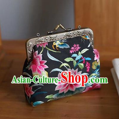 China Suzhou Embroidery Lotus Handbag Traditional Embroidered Black Silk Bag