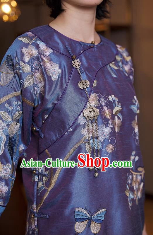 China Traditional Embroidered Blue Cheongsam Classical Silk Qipao Dress National Women Clothing China Traditional Embroidered Blue Cheongsam Classical Silk Qipao Dress National Women Clothing