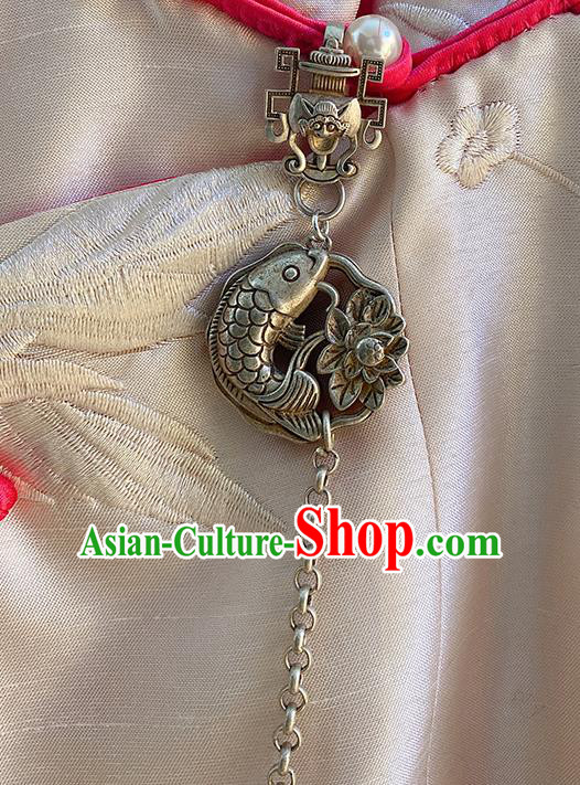 China Traditional Classical Carving Fish Lotus Brooch Cheongsam Tassel Pendant Accessories China Traditional Classical Carving Fish Lotus Brooch Cheongsam Tassel Pendant Accessories