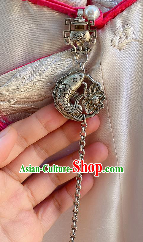 China Traditional Classical Carving Fish Lotus Brooch Cheongsam Tassel Pendant Accessories China Traditional Classical Carving Fish Lotus Brooch Cheongsam Tassel Pendant Accessories