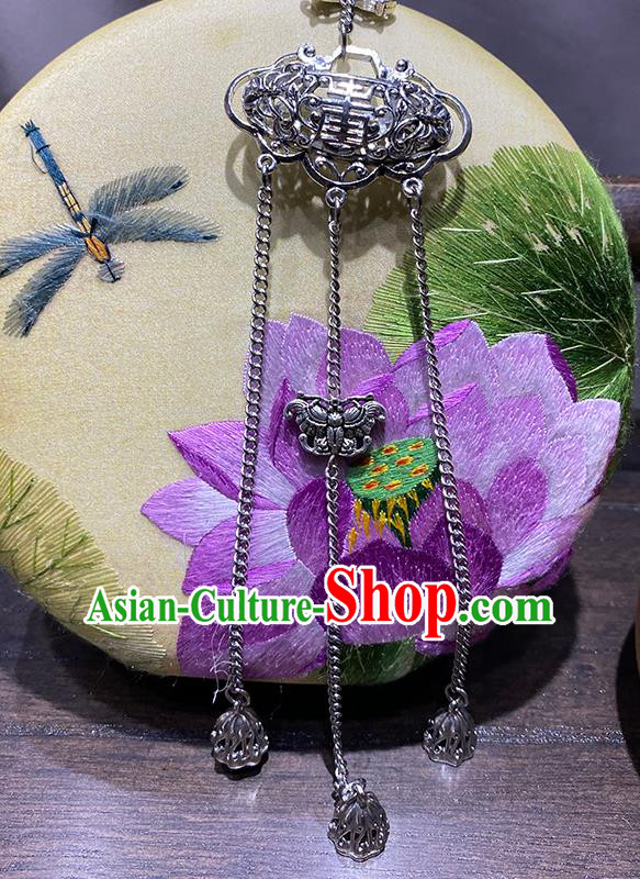 China Traditional Cheongsam Accessories Classical Carving Butterfly Brooch Tassel Pendant China Traditional Cheongsam Accessories Classical Carving Butterfly Brooch Tassel Pendant