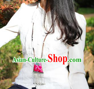 China Handmade Ethnic Women Bells Tassel Accessories National Rosy Embroidered Necklace China Handmade Ethnic Women Bells Tassel Accessories National Rosy Embroidered Necklace