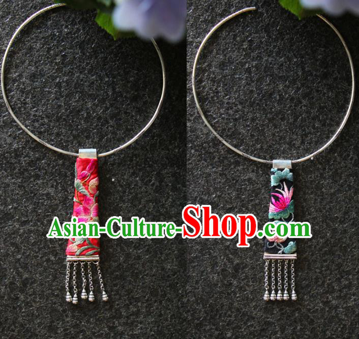 China Ethnic Jewelry Accessories National Embroidered Necklace Women Silver Necklet China Ethnic Jewelry Accessories National Embroidered Necklace Women Silver Necklet
