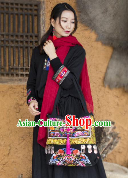 China Ethnic Embroidery Bag National Embroidered Handbag Handmade Women Bag China Ethnic Embroidery Bag National Embroidered Handbag Handmade Women Bag