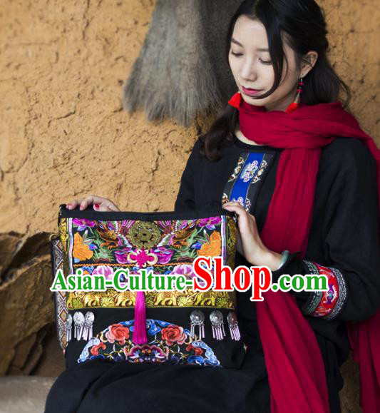 China Ethnic Embroidery Bag National Embroidered Handbag Handmade Women Bag China Ethnic Embroidery Bag National Embroidered Handbag Handmade Women Bag