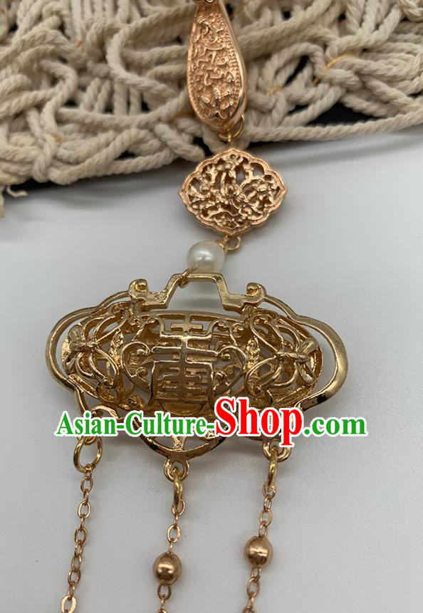 China Handmade Golden Tassel Brooch National Women Accessories Cheongsam Pendant China Handmade Golden Tassel Brooch National Women Accessories Cheongsam Pendant