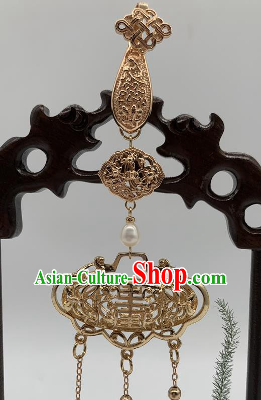 China Handmade Golden Tassel Brooch National Women Accessories Cheongsam Pendant China Handmade Golden Tassel Brooch National Women Accessories Cheongsam Pendant
