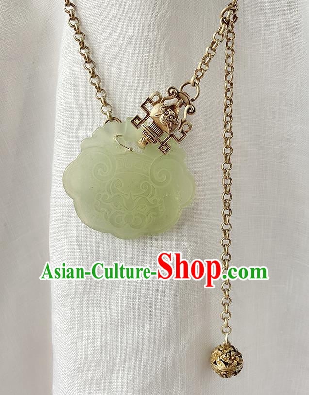 China Handmade Jewelry Accessories Traditional Hanfu Jade Necklace China Handmade Jewelry Accessories Traditional Hanfu Jade Necklace