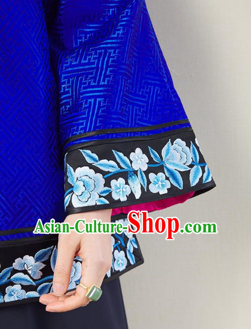 Chinese Traditional Qing Dynasty Royalblue Brocade Coat Embroidered Costume Classical Tang Suit Outer Garment Chinese Traditional Qing Dynasty Royalblue Brocade Coat Embroidered Costume Classical Tang Suit Outer Garment