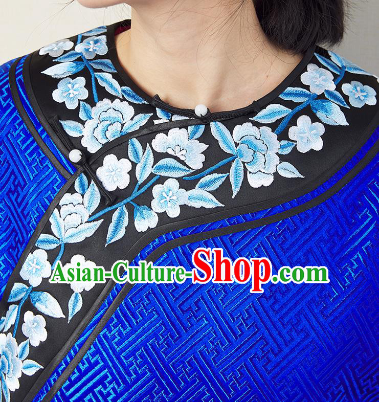 Chinese Traditional Qing Dynasty Royalblue Brocade Coat Embroidered Costume Classical Tang Suit Outer Garment Chinese Traditional Qing Dynasty Royalblue Brocade Coat Embroidered Costume Classical Tang Suit Outer Garment