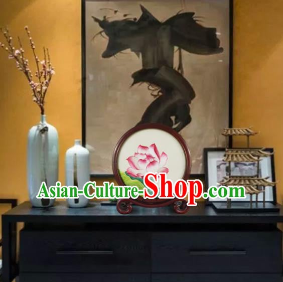 China Embroidered Lotus Desk Decoration Handmade Table Screen Suzhou Embroidery Craft China Embroidered Lotus Desk Decoration Handmade Table Screen Suzhou Embroidery Craft