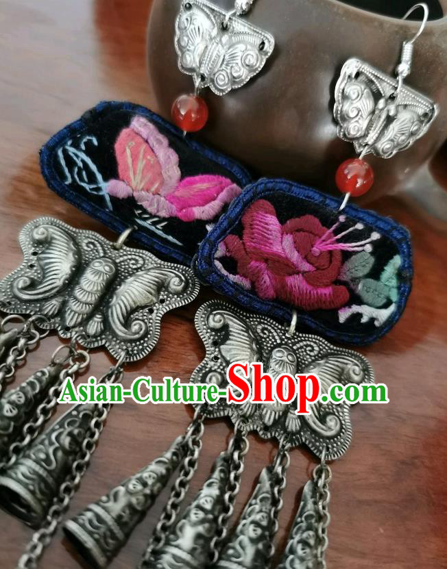 Handmade China Ethnic Embroidered Earrings Traditional Accessories Silver Butterfly Eardrop for Women Handmade China Ethnic Embroidered Earrings Traditional Accessories Silver Butterfly Eardrop for Women