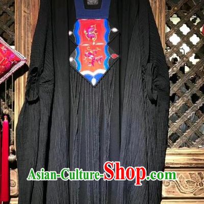Chinese Embroidered Black Dress National Clothing Traditional Women Embroidery Robe Costume
