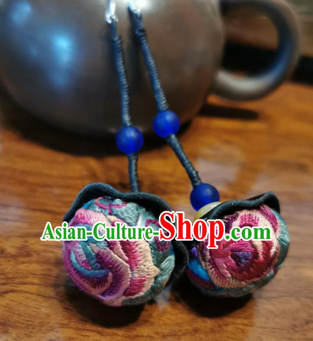 China Handmade Embroidered Earrings Traditional Miao Ethnic Silk Ear Accessories for Women China Handmade Embroidered Earrings Traditional Miao Ethnic Silk Ear Accessories for Women